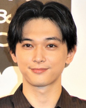 吉沢亮イケメン画像