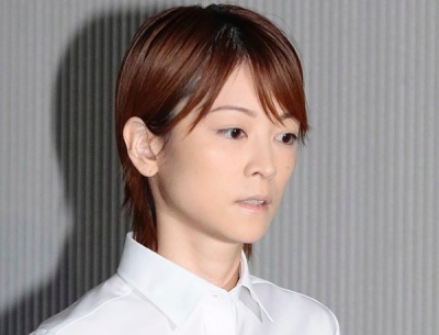吉澤ひとみの画像