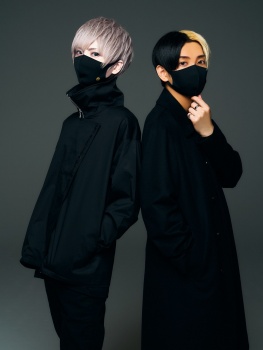 まふまふとヒカルとのコラボモデル画像